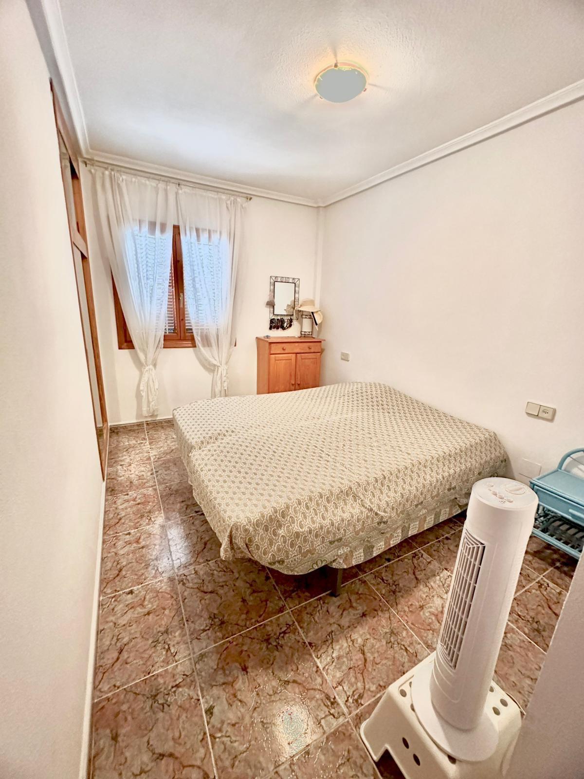 Pool area in bungalow for sale in Guardamar del Segura