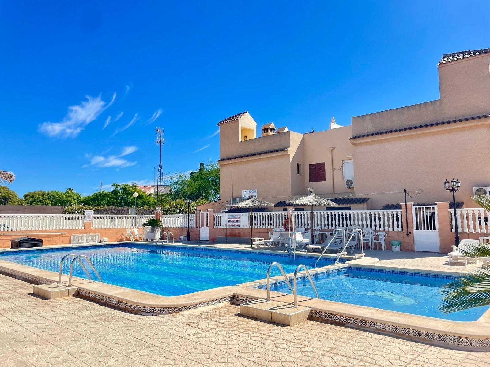 Dining area in penthouse for sale in Torrevieja