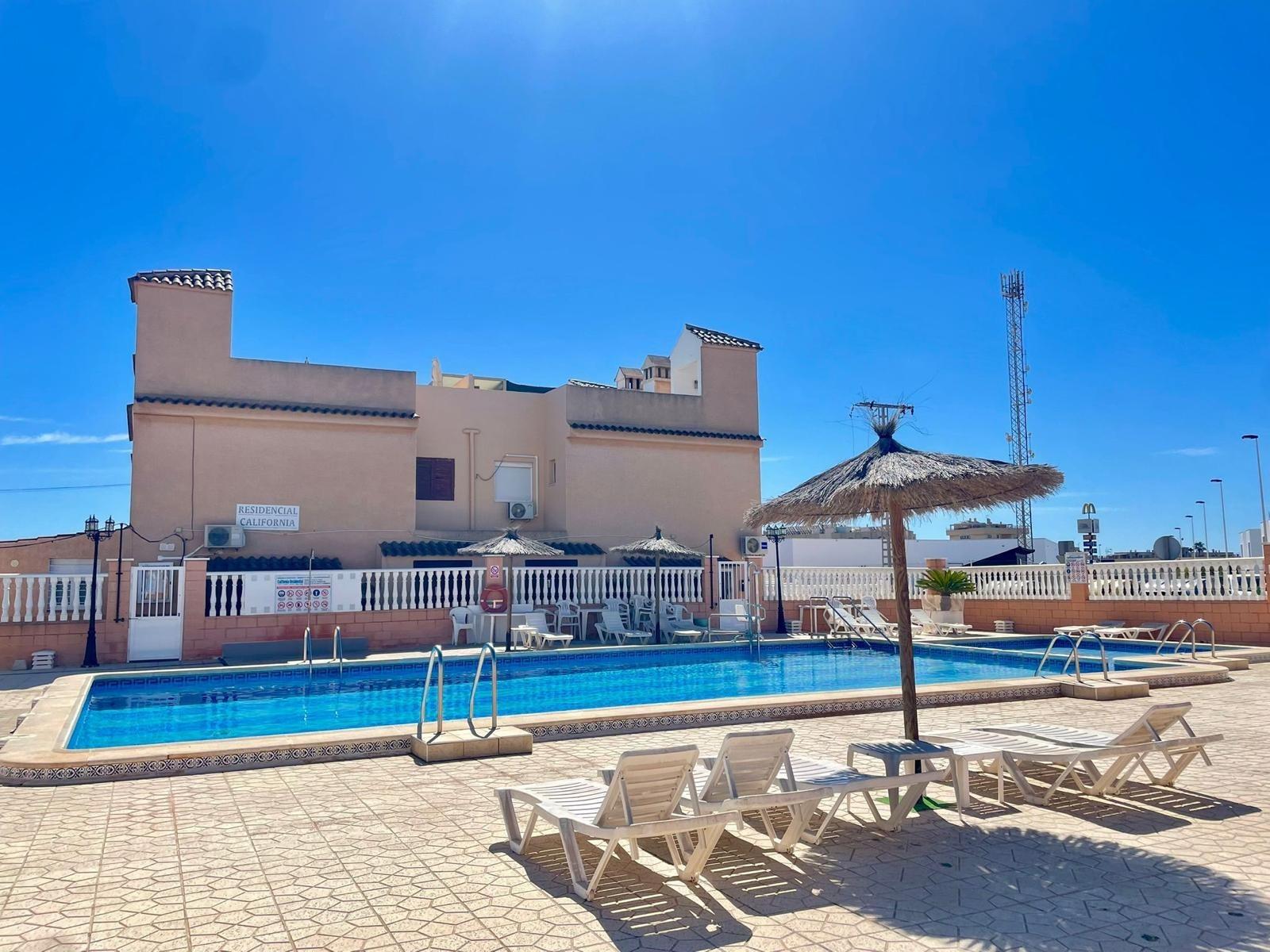 Bedroom in penthouse for sale in Torrevieja