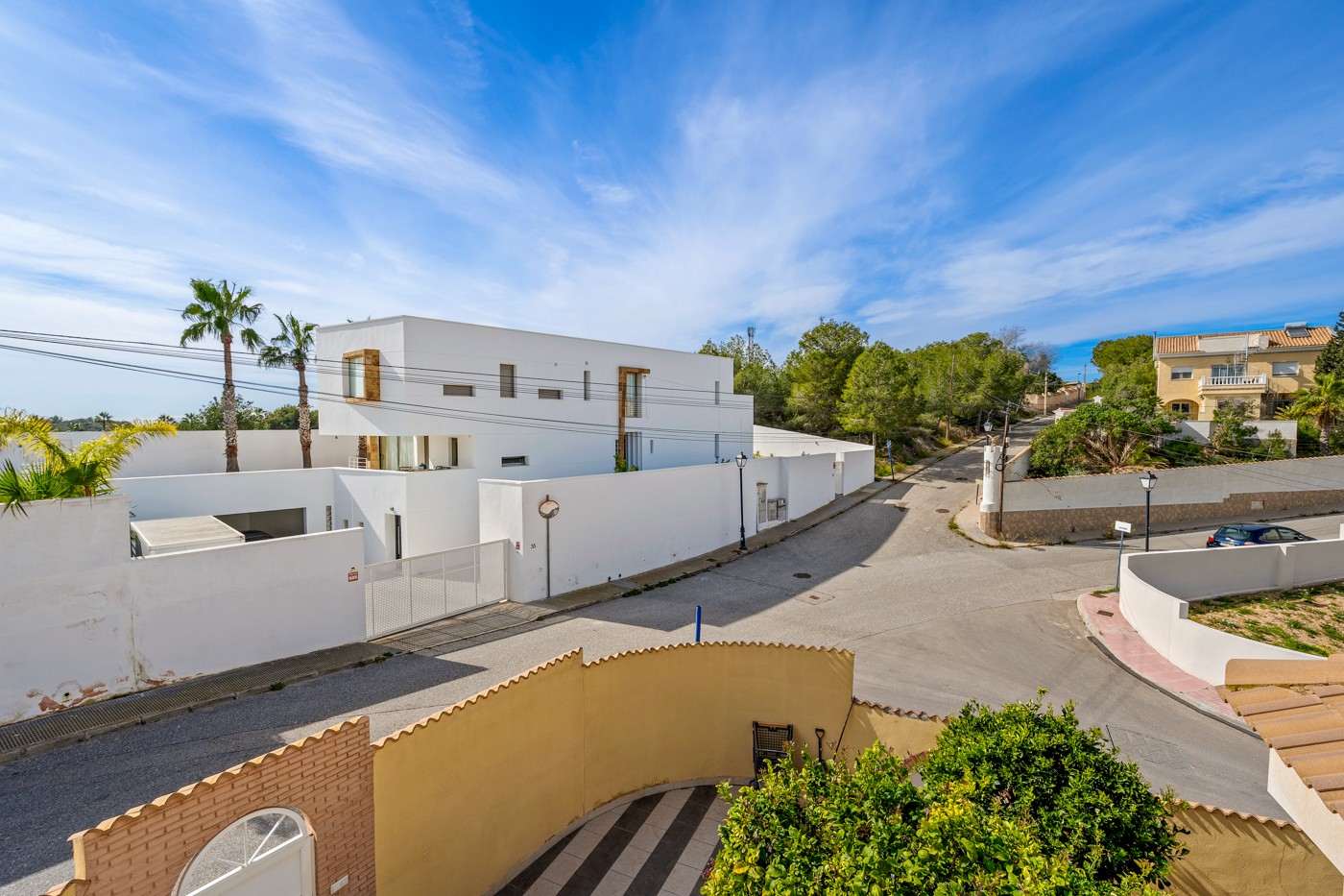 Bedroom in villa for sale in Orihuela Costa