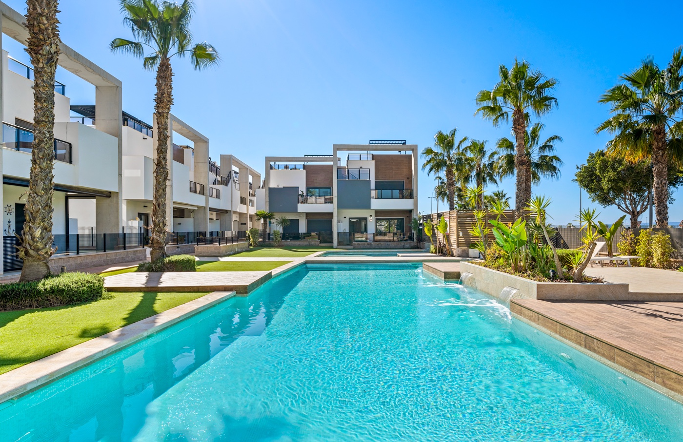Kitchen in apartment for sale in Guardamar del Segura
