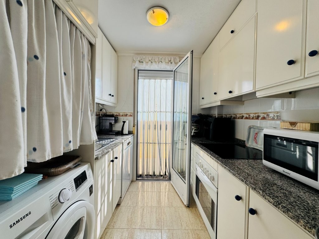 Garden in apartment for sale in La Mata