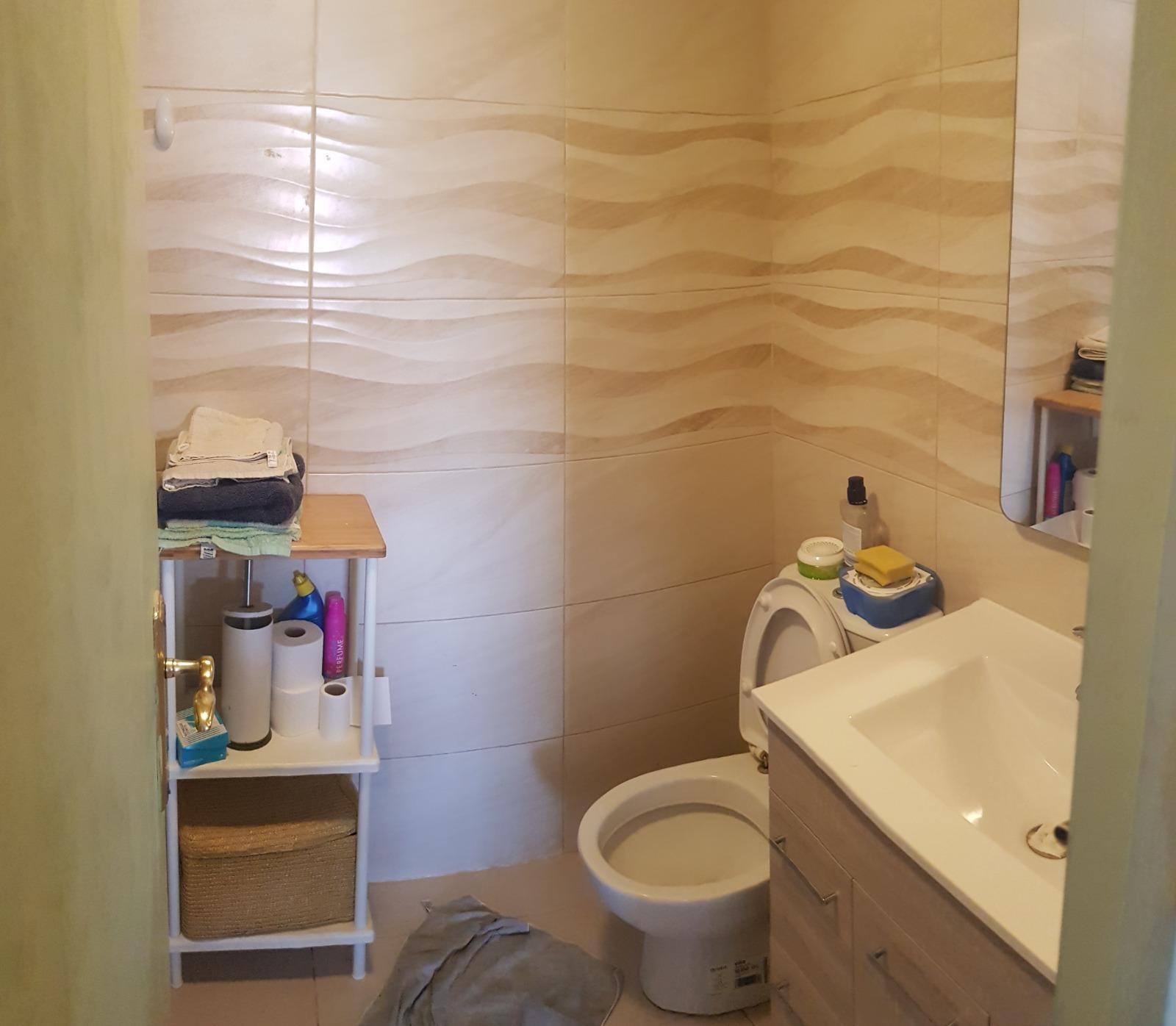 Bathroom in bungalow for sale in Torrevieja