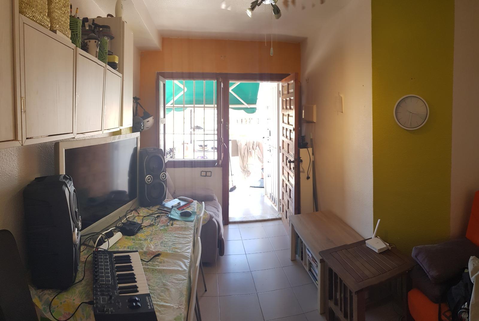 Terrace in bungalow for sale in Torrevieja