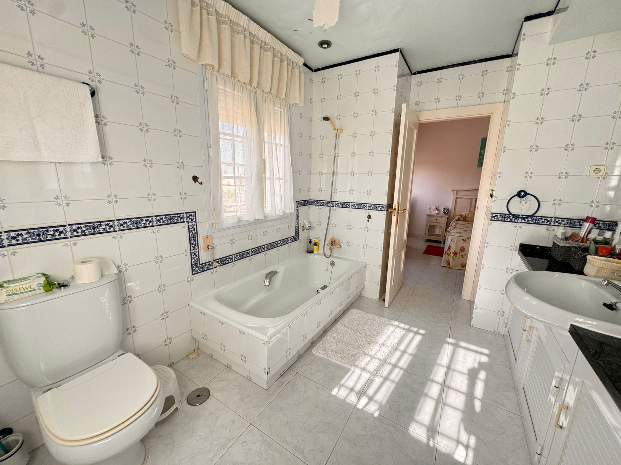 Terrace in villa for sale in La Manga del Mar Menor