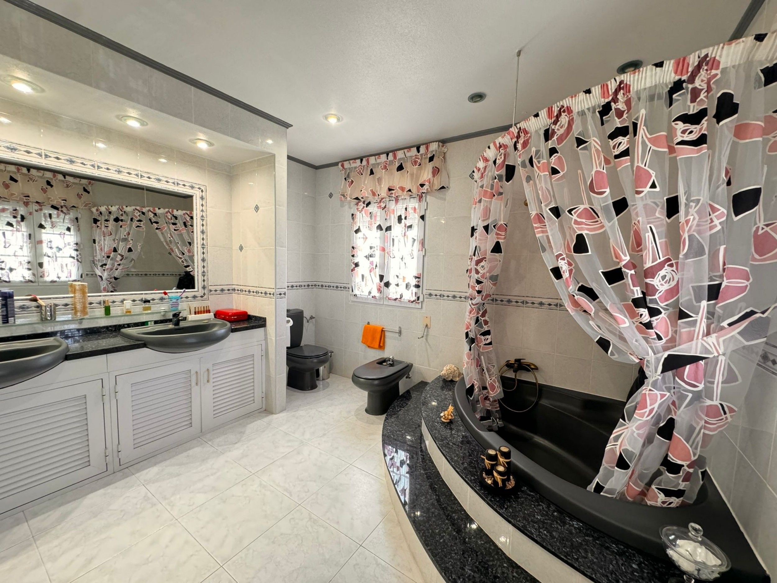 Bedroom in villa for sale in La Manga del Mar Menor