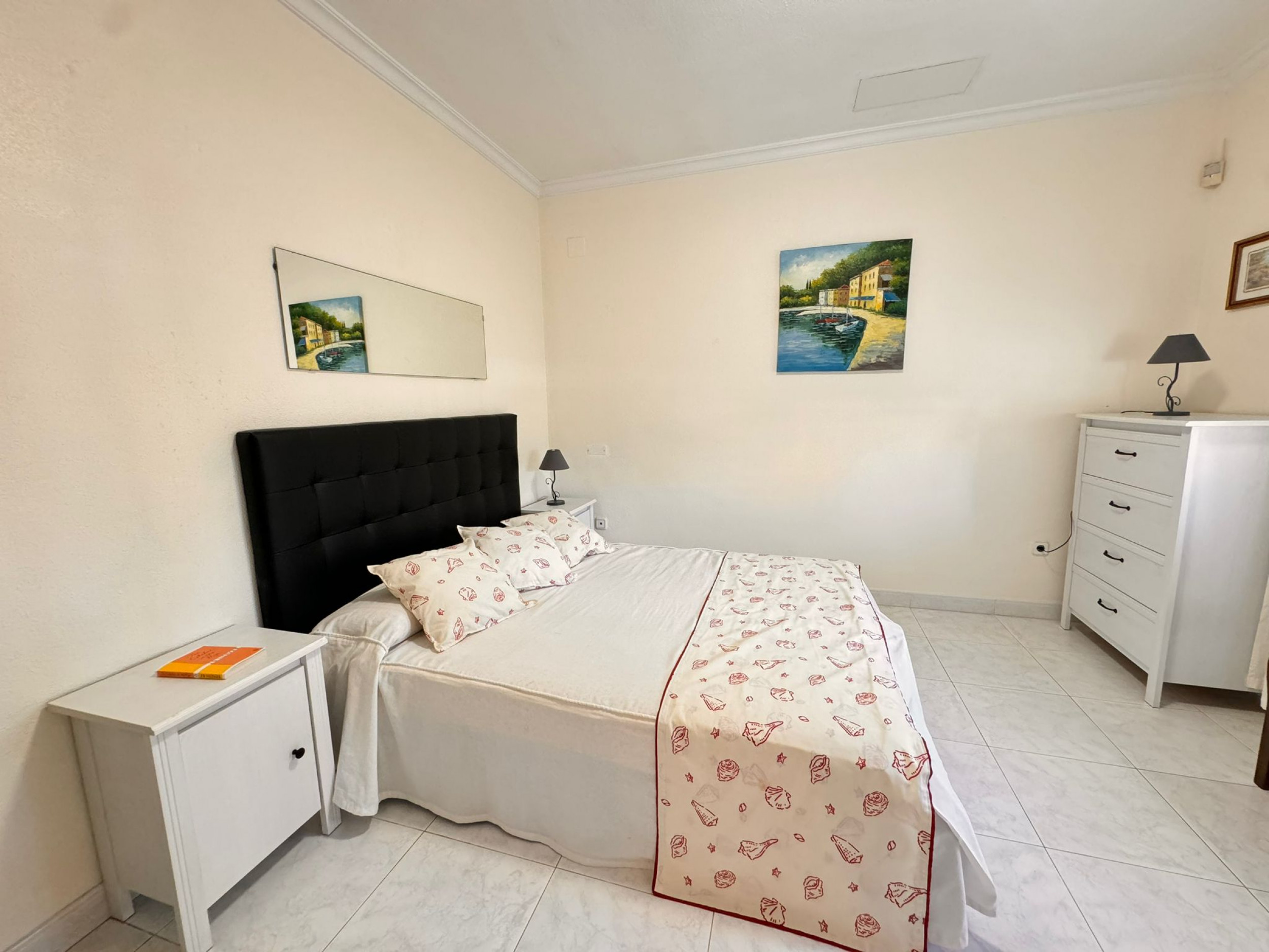 Living room in villa for sale in La Manga del Mar Menor