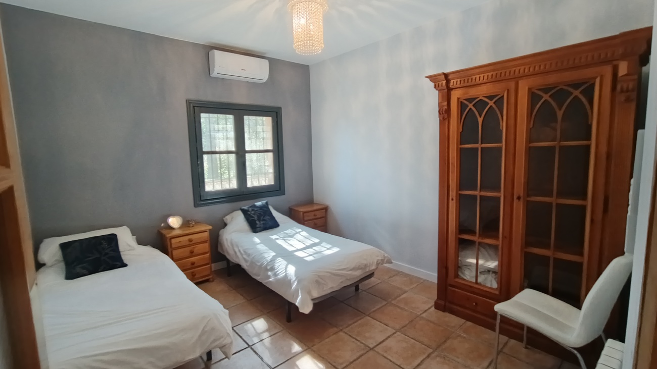 Bathroom in villa for sale in Canadas De San Pedro