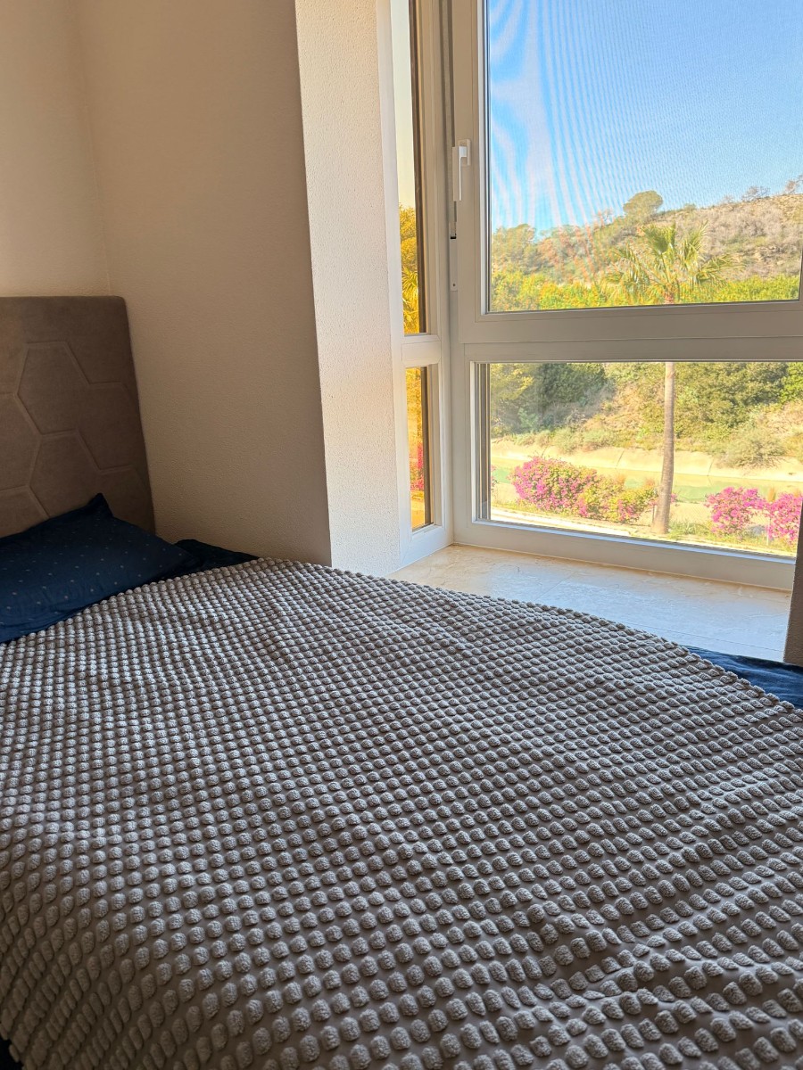 Dining area in penthouse for sale in Las Ramblas Golf