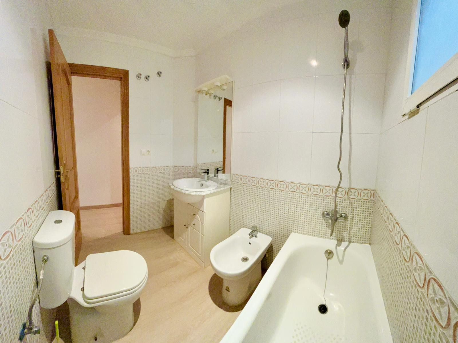 Bathroom in apartment for sale in San Isidro
