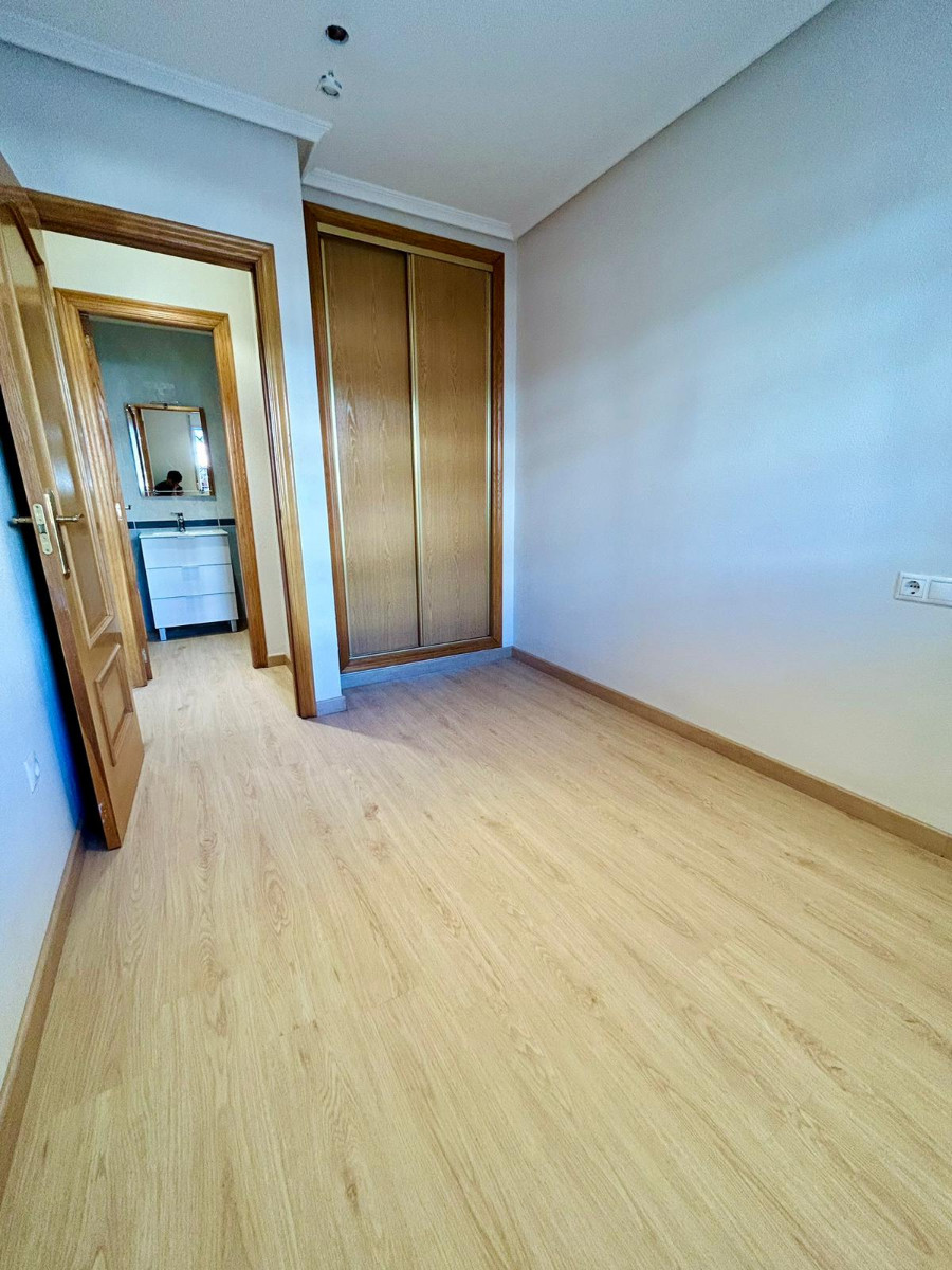 Terrace in apartment for sale in San Isidro