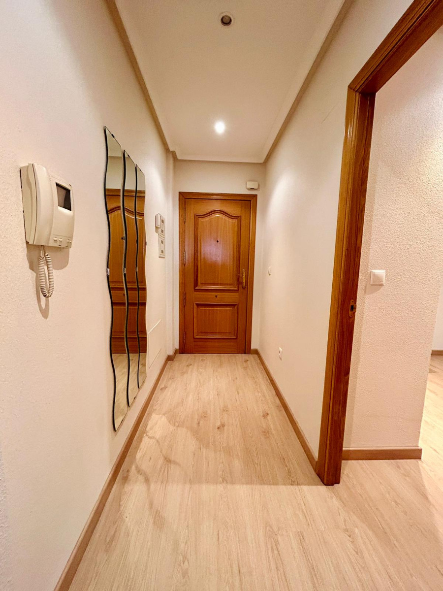 Bedroom in apartment for sale in San Isidro