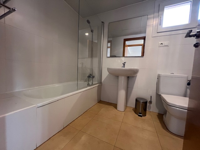 Master bedroom in apartment for sale in Mar Menor Golf Resort