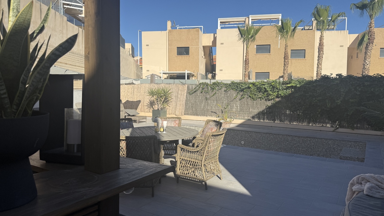 Living room in villa for sale in La Zenia