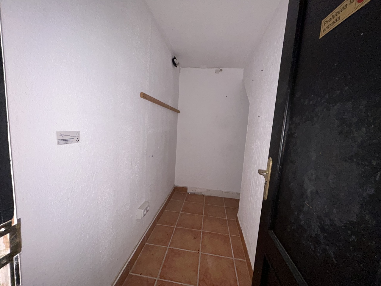 Kitchen in commercial for sale in Villamartin