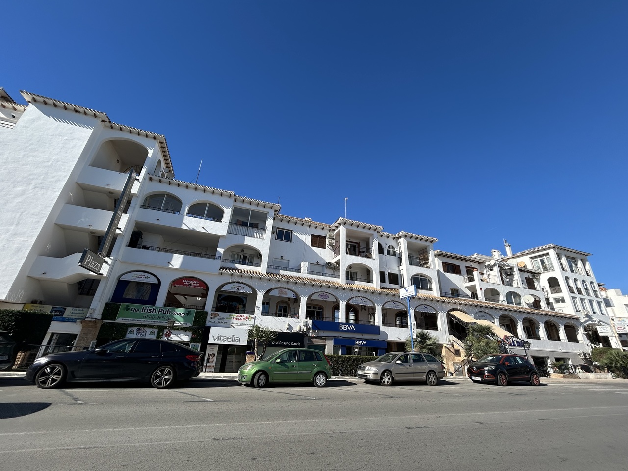 Garden in commercial for sale in Villamartin