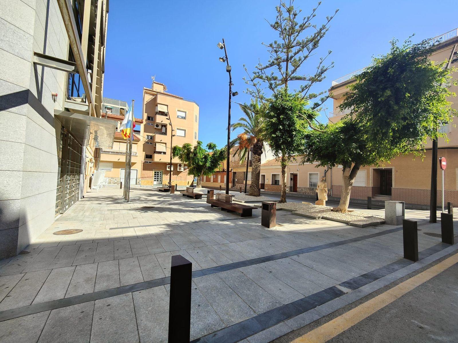 Master bedroom in apartment for sale in Torrevieja