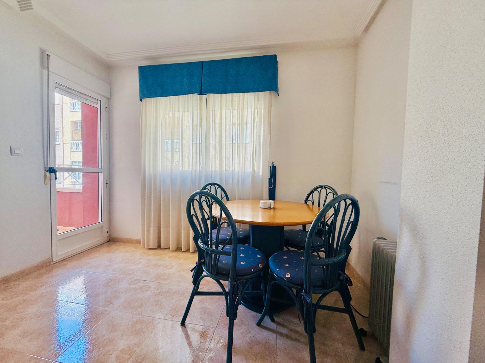 Living room in apartment for sale in Torrevieja