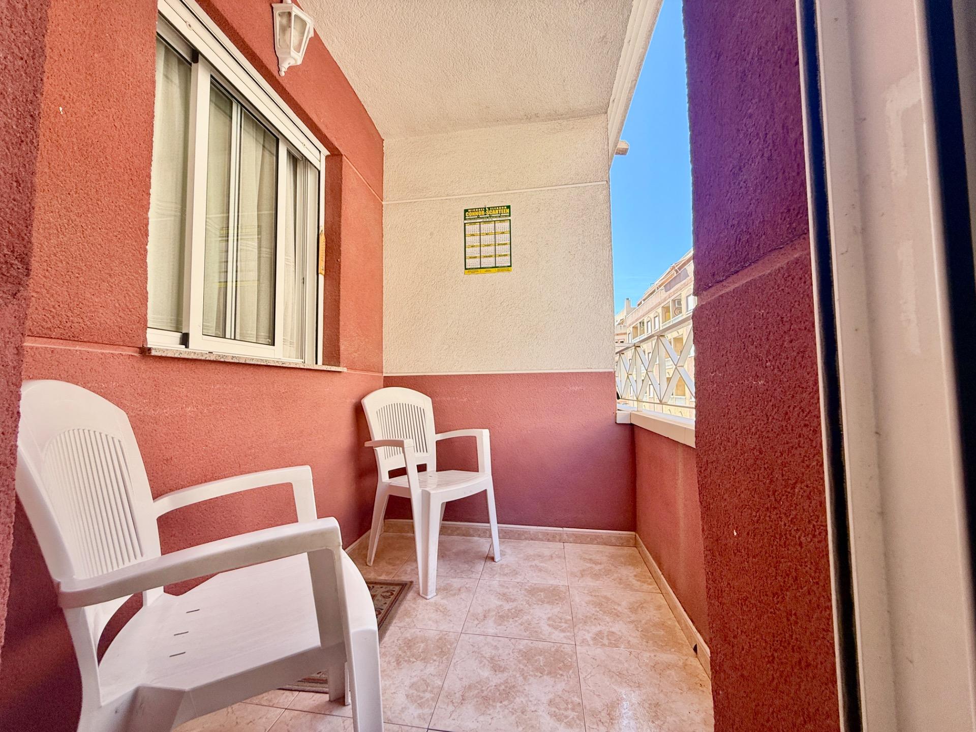 Kitchen in apartment for sale in Torrevieja