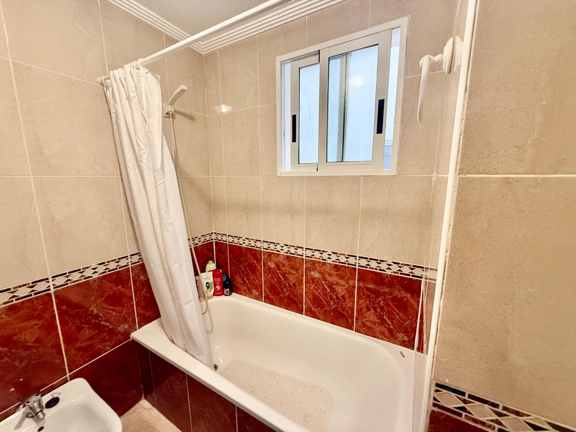 Garden in apartment for sale in Torrevieja