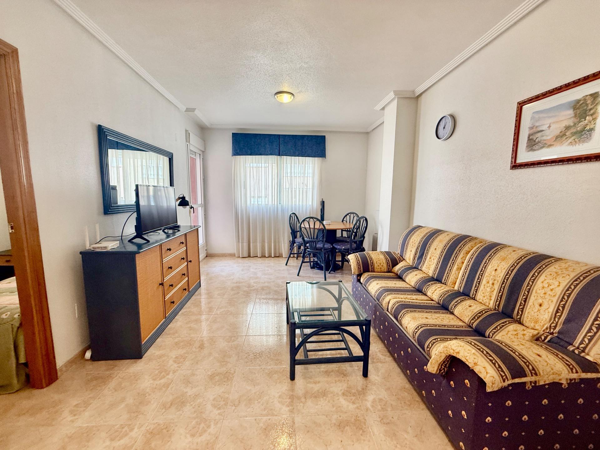 Dining area in apartment for sale in Torrevieja