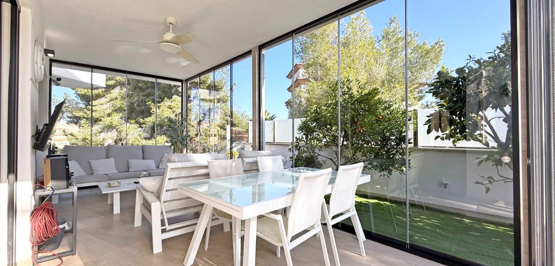 Terrace in villa for sale in Orihuela Costa