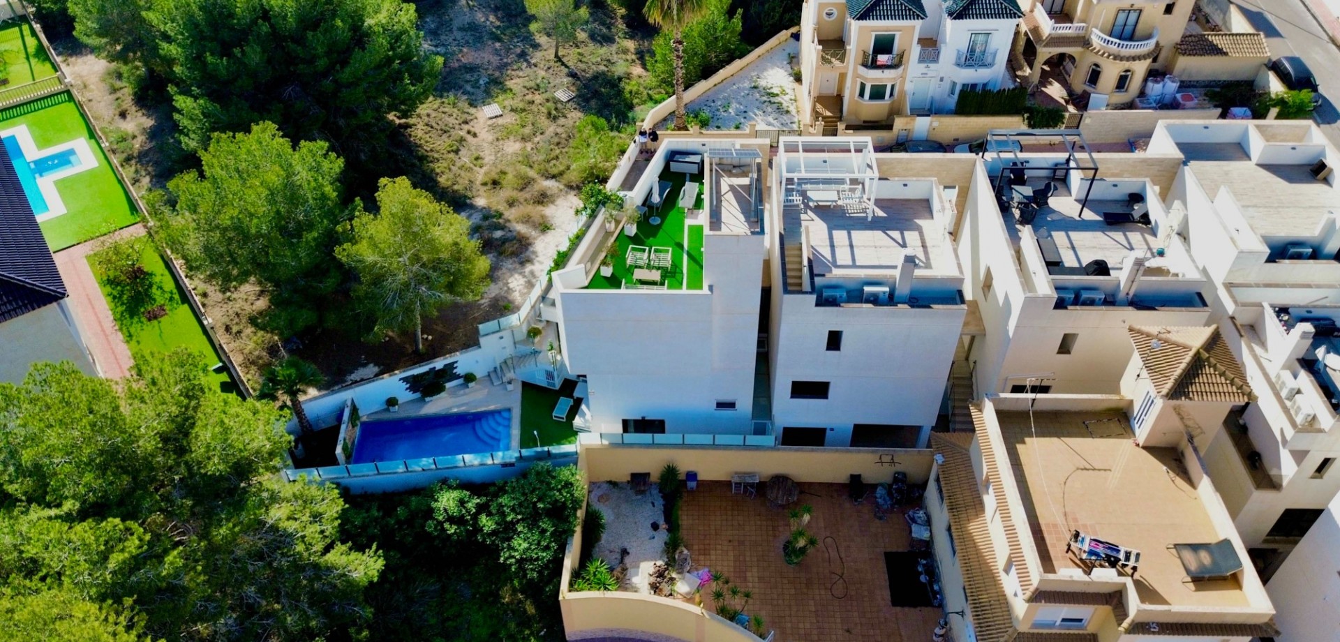 Pool area in villa for sale in Orihuela Costa
