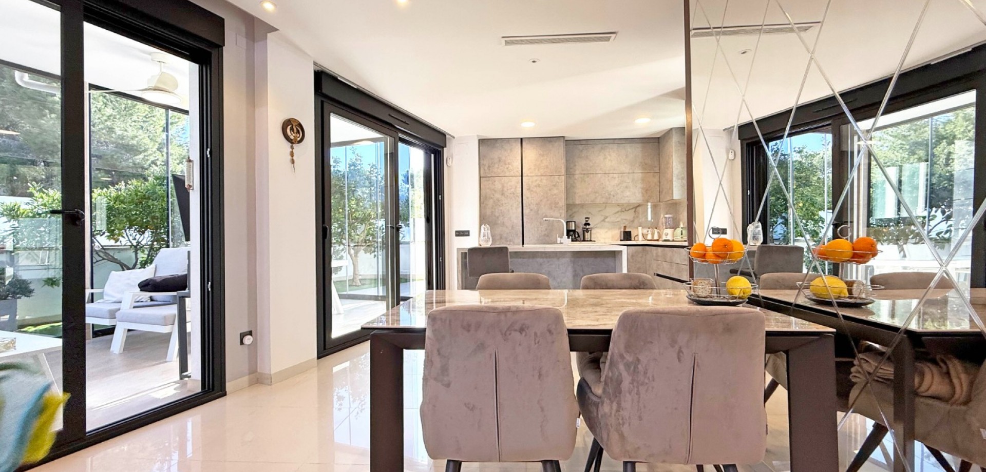 Kitchen in villa for sale in Orihuela Costa