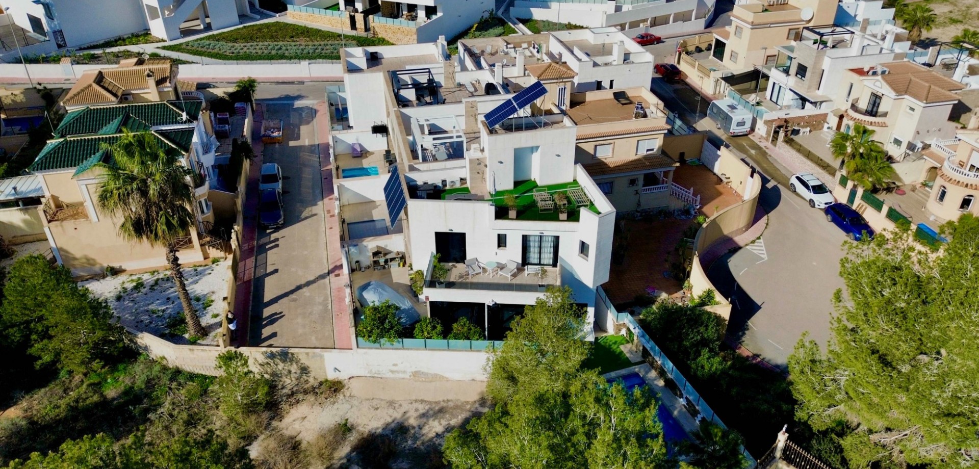 This stunning corner villa, nestled at the end of a peaceful cul-de-sac in the sought-after area of
