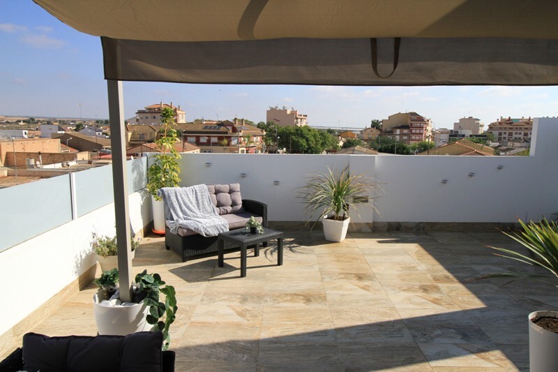 Kitchen in terraced for sale in Avileses
