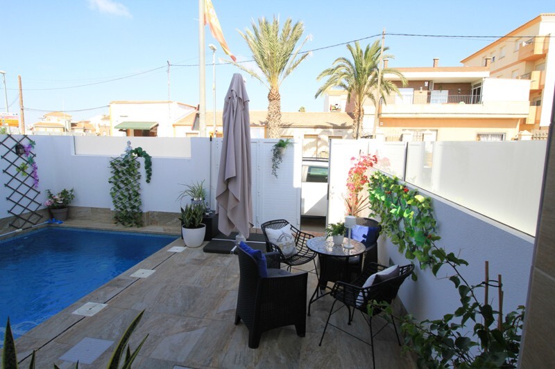 Dining area in terraced for sale in Avileses