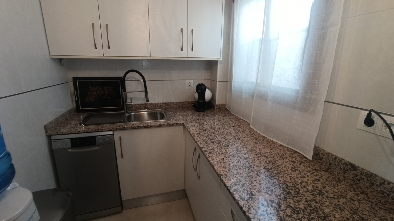 Master bedroom in apartment for sale in Sucina