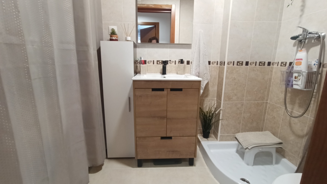 Bathroom in apartment for sale in Sucina
