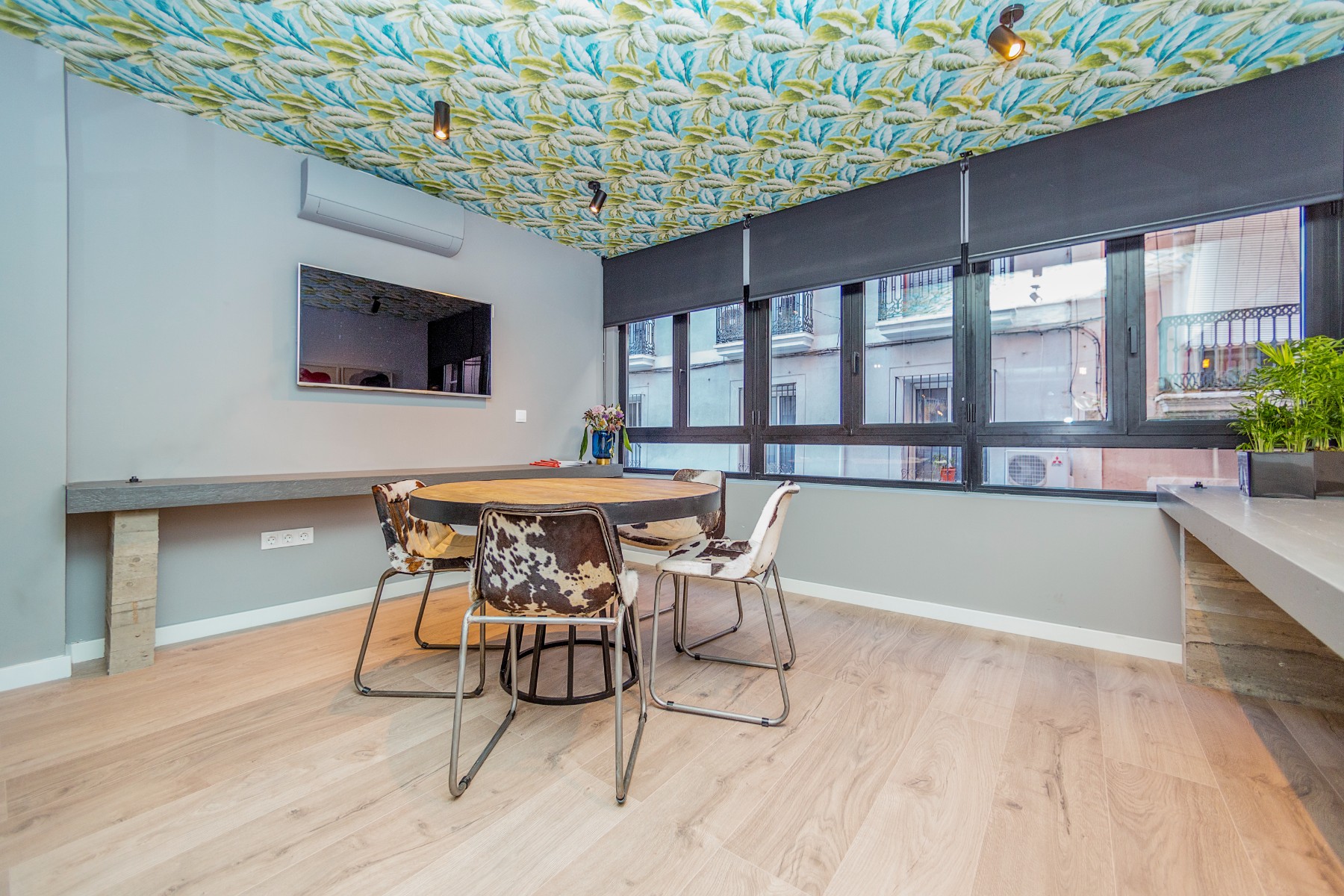 Kitchen in commercial for sale in Alicante
