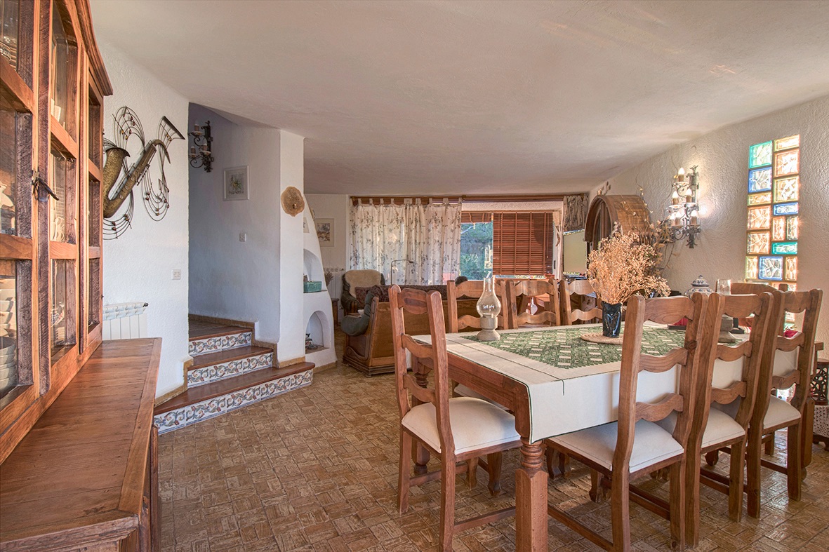 Pool area in villa for sale in javea