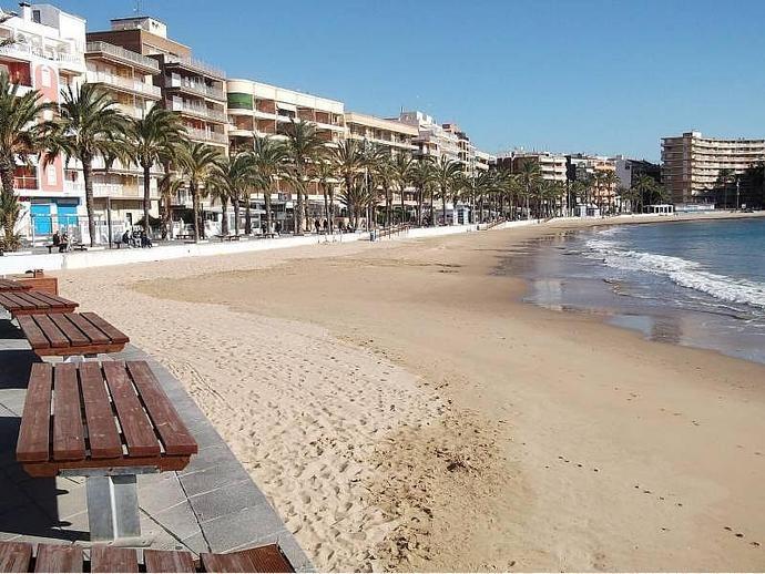 Kitchen in apartment for sale in Torrevieja