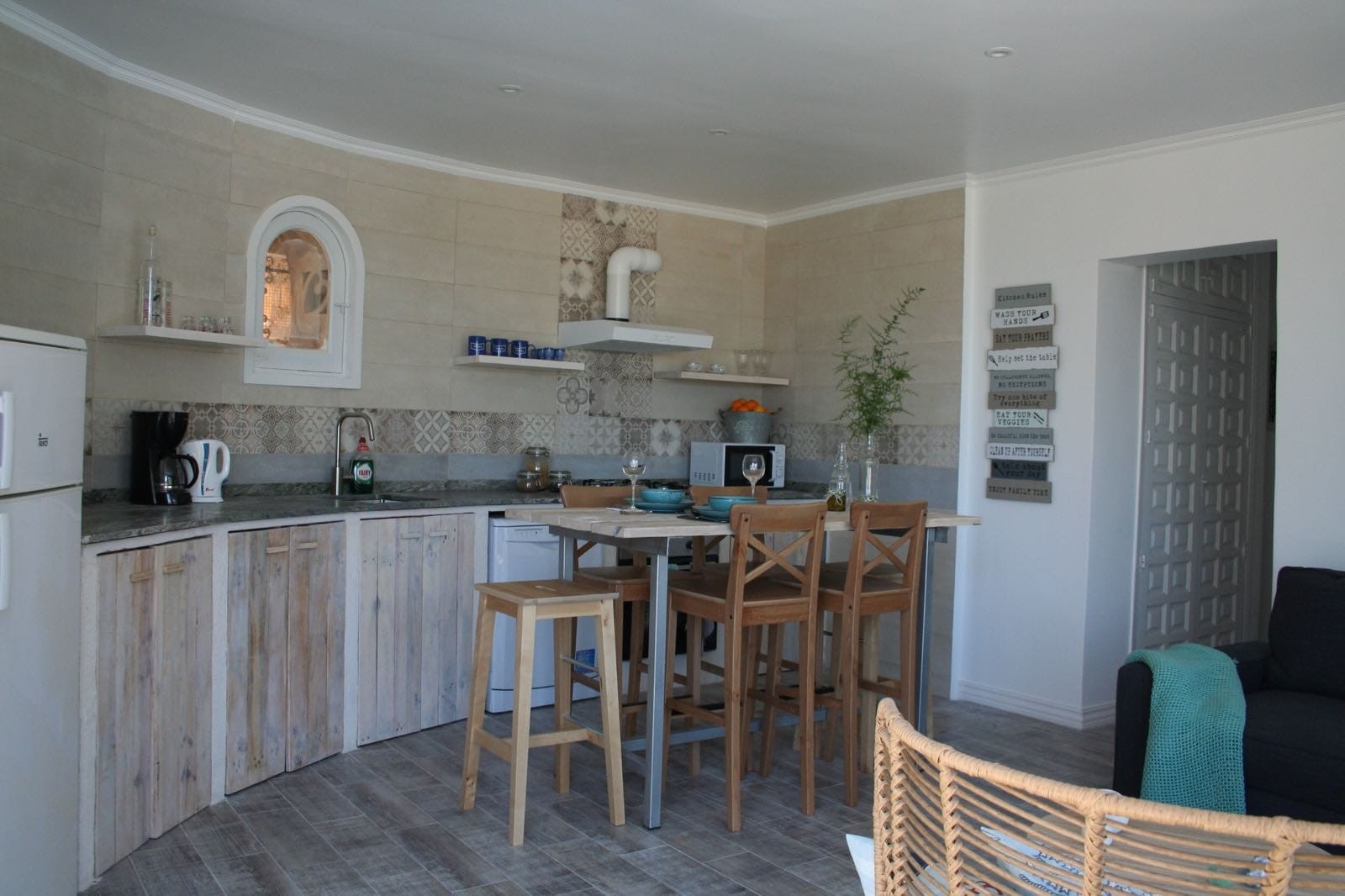 Dining area in villa for sale in Calpe