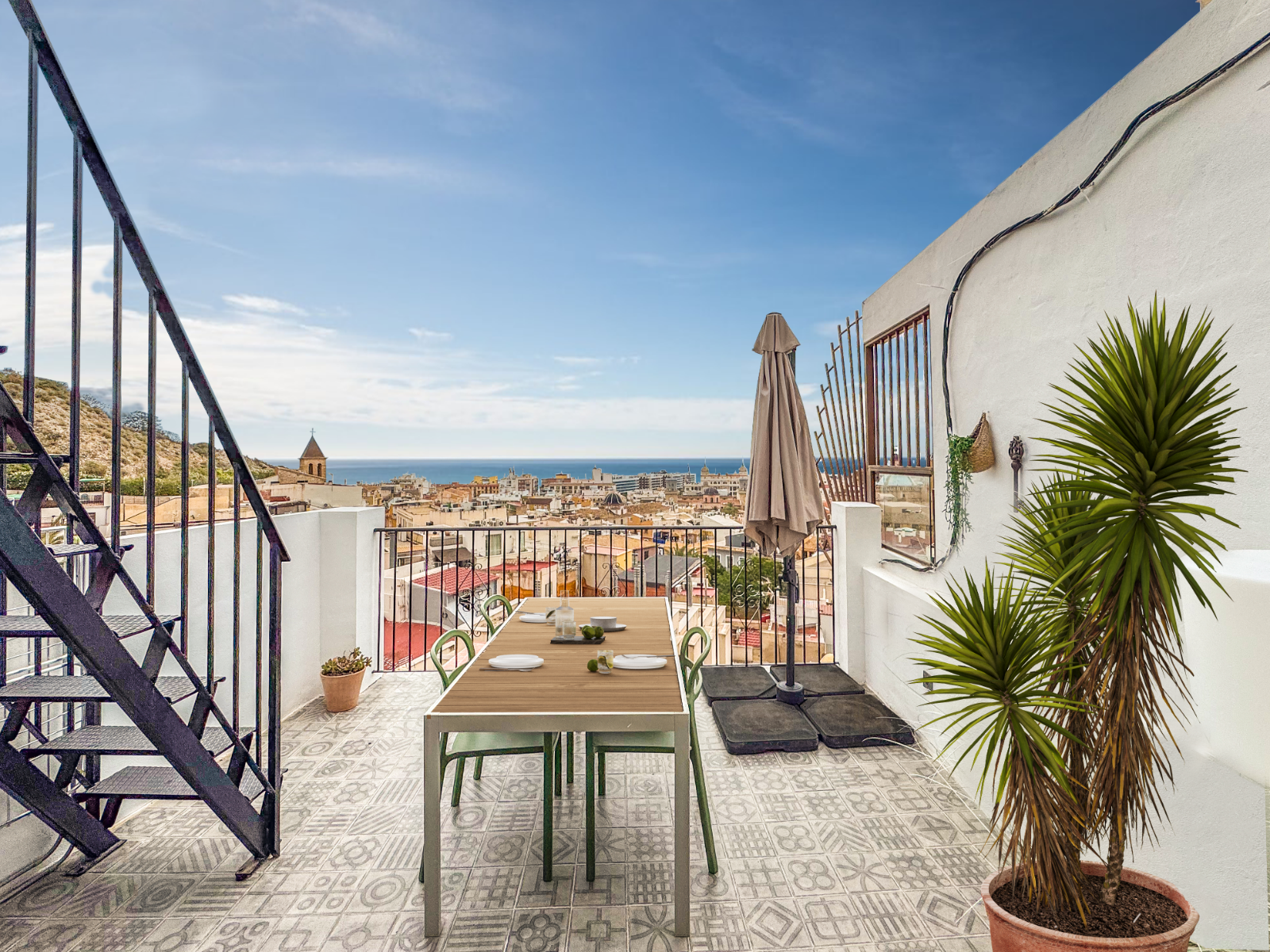 Kitchen in apartment for sale in Alicante