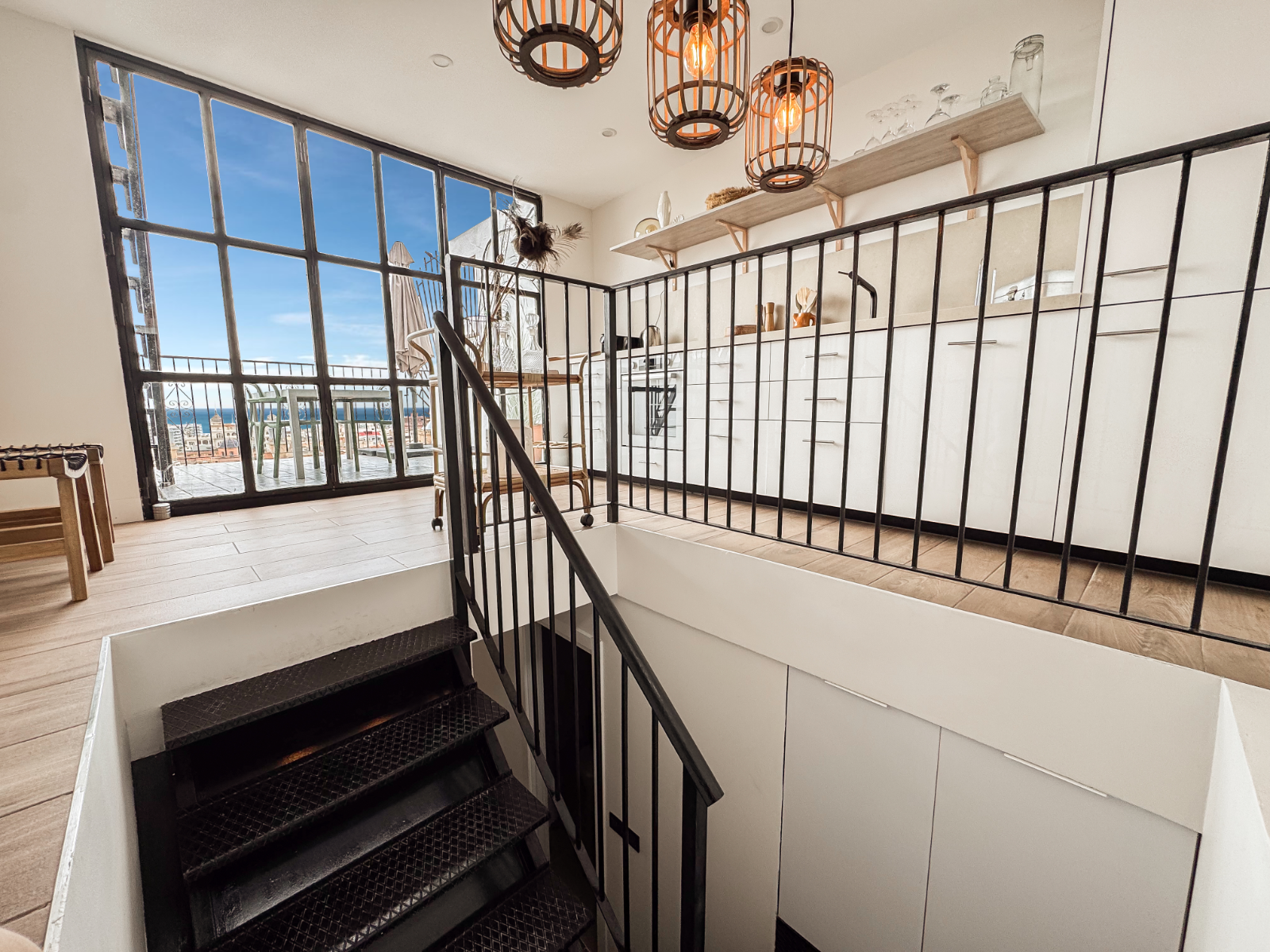 Terrace in apartment for sale in Alicante