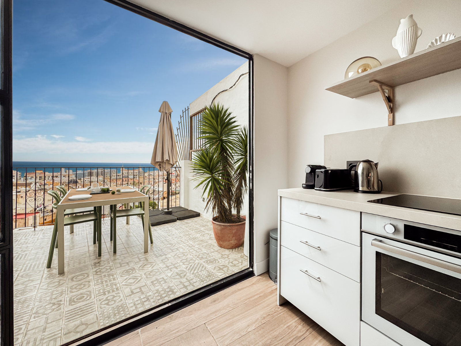 Pool area in apartment for sale in Alicante