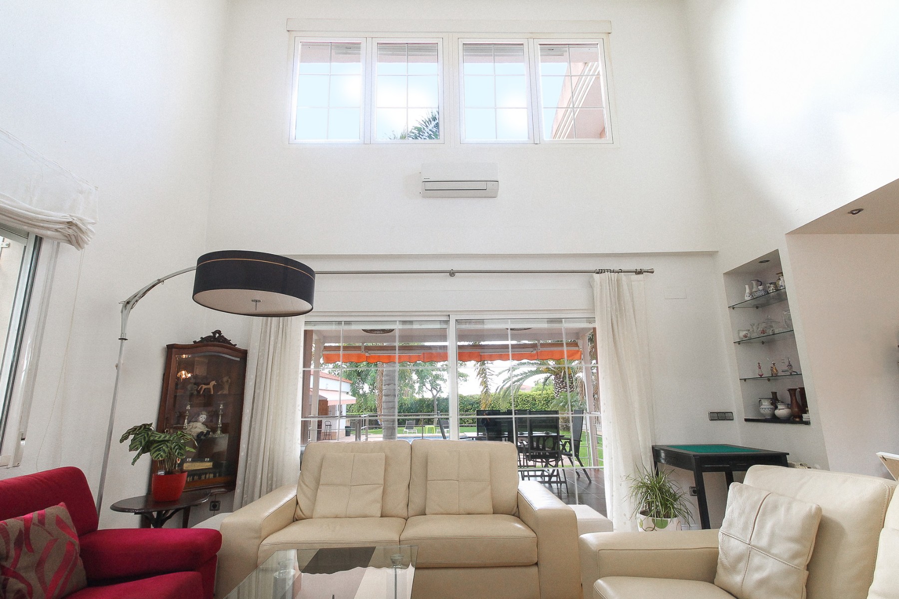 Exterior view in villa for sale in San Vicente del Raspeig