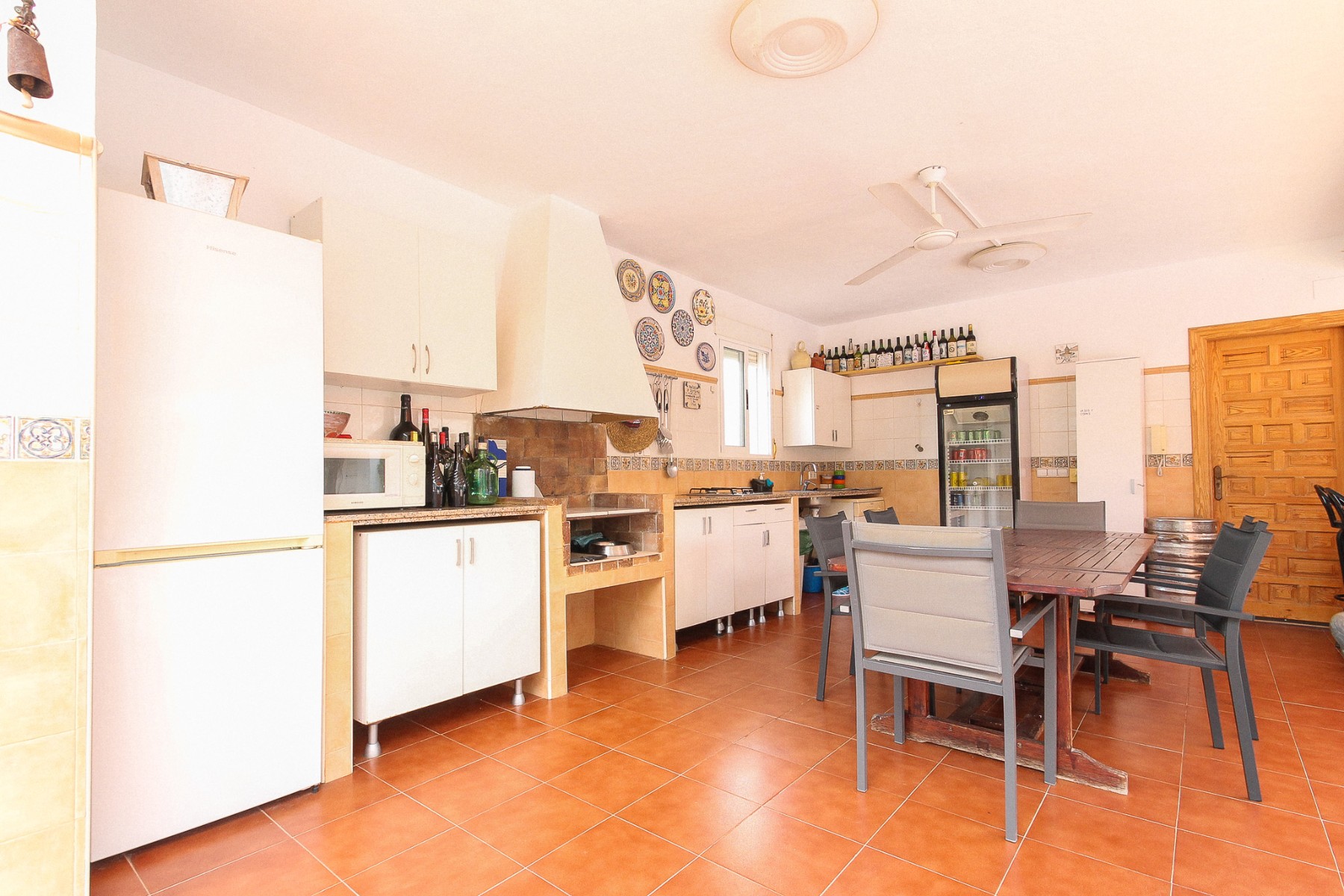 Dining area in villa for sale in San Vicente del Raspeig