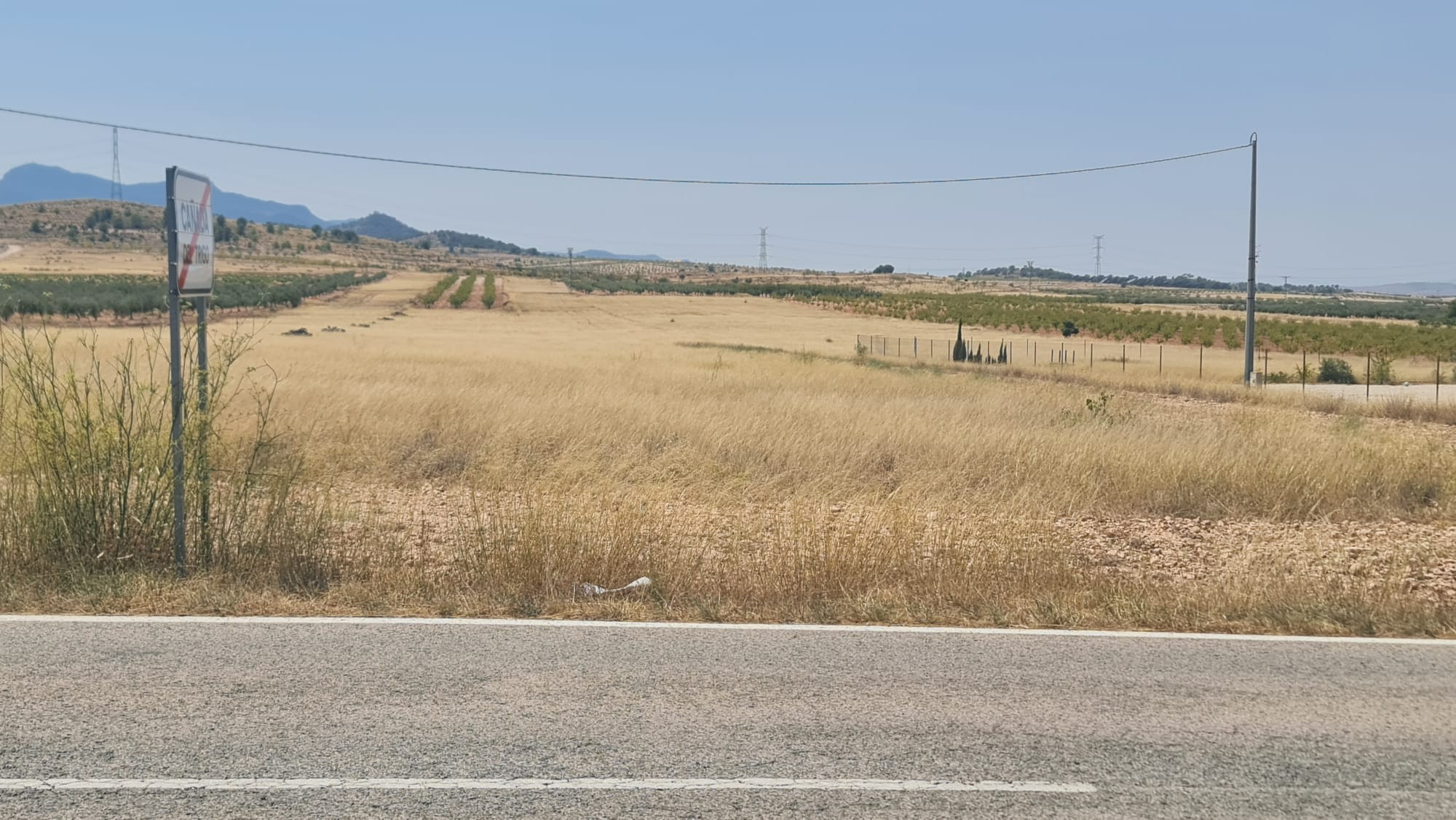 A rare opportunity to purchase a 7,340 m² rustic buildable plot in Jumilla