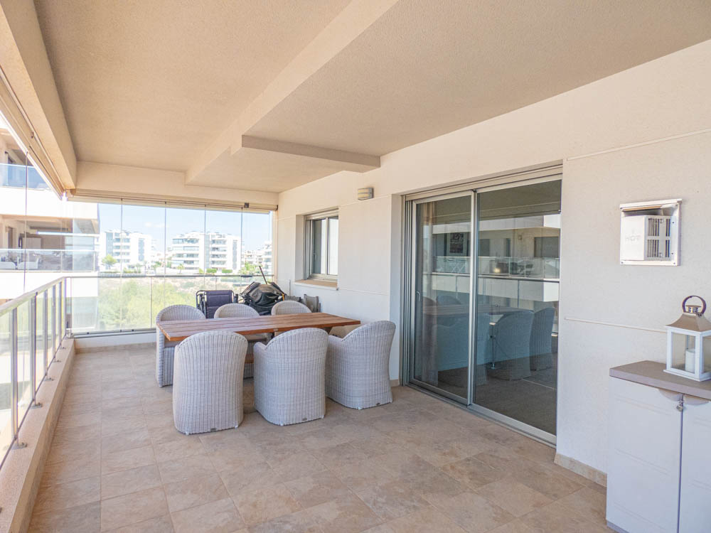 Dining area in apartment for sale in Los Dolses