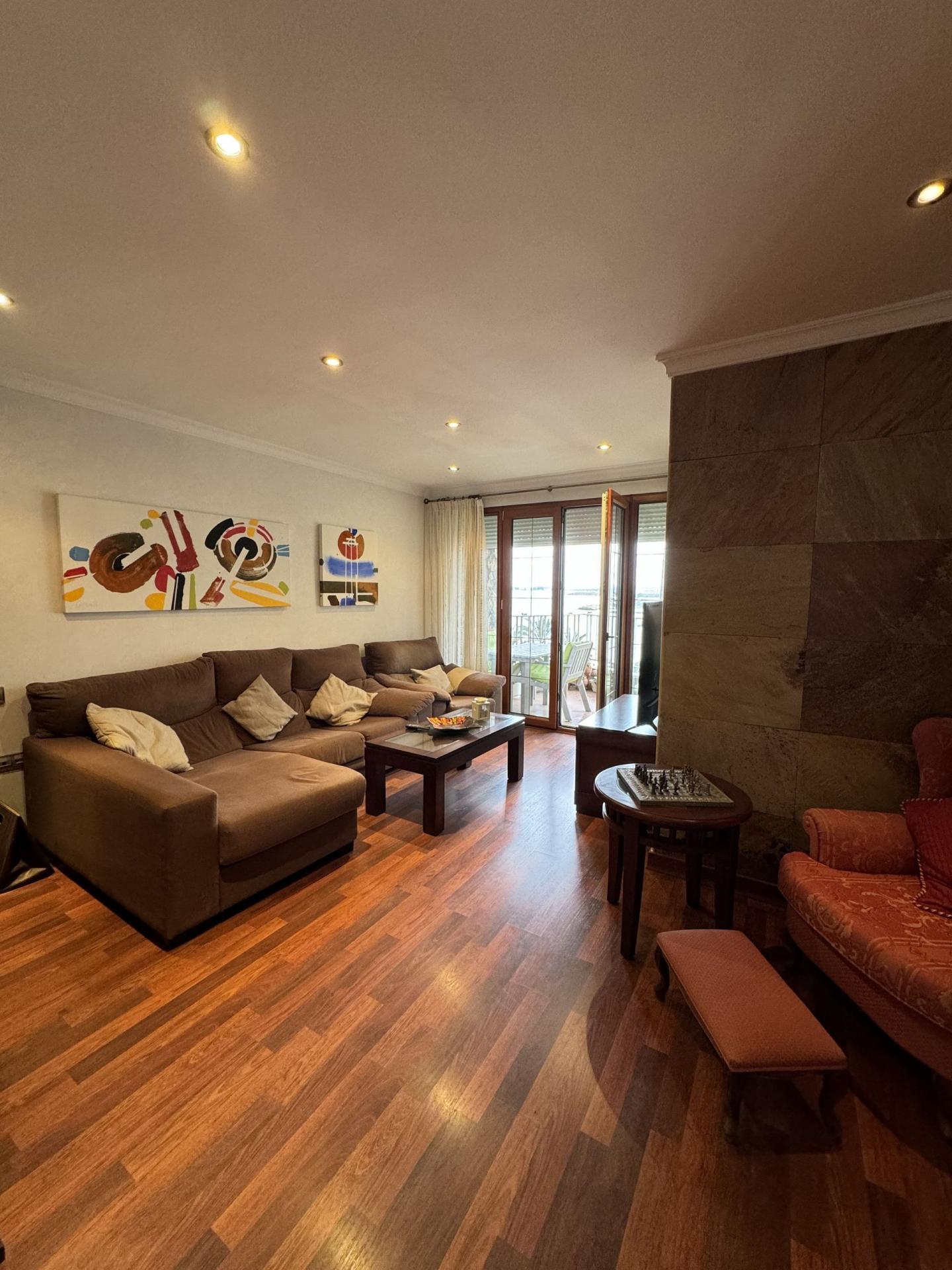 Dining area in apartment for sale in Torrevieja