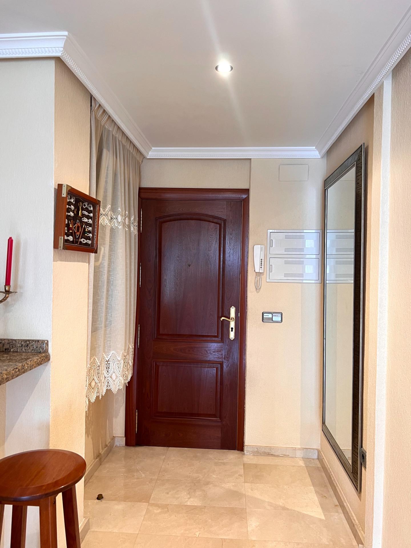 Master bedroom in duplex for sale in Torrevieja