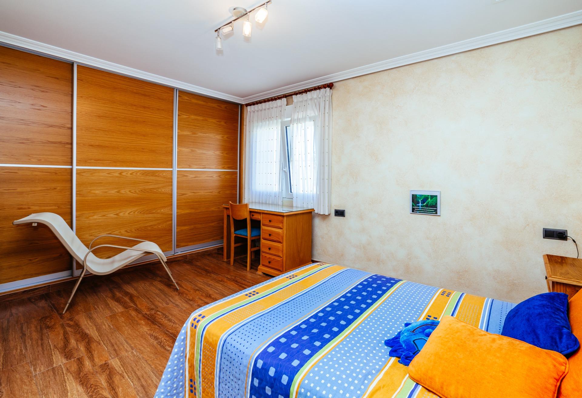 Bathroom in villa for sale in Los Montesinos