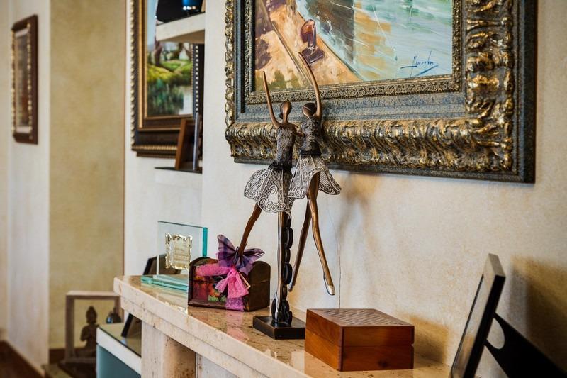 Dining area in villa for sale in Los Montesinos