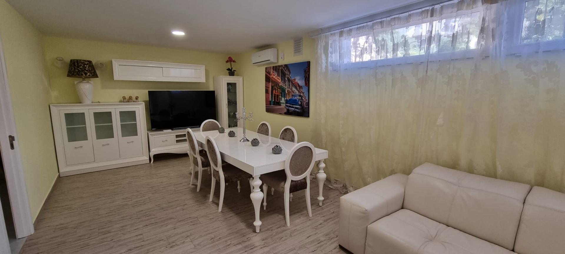 Garden in villa for sale in Altea