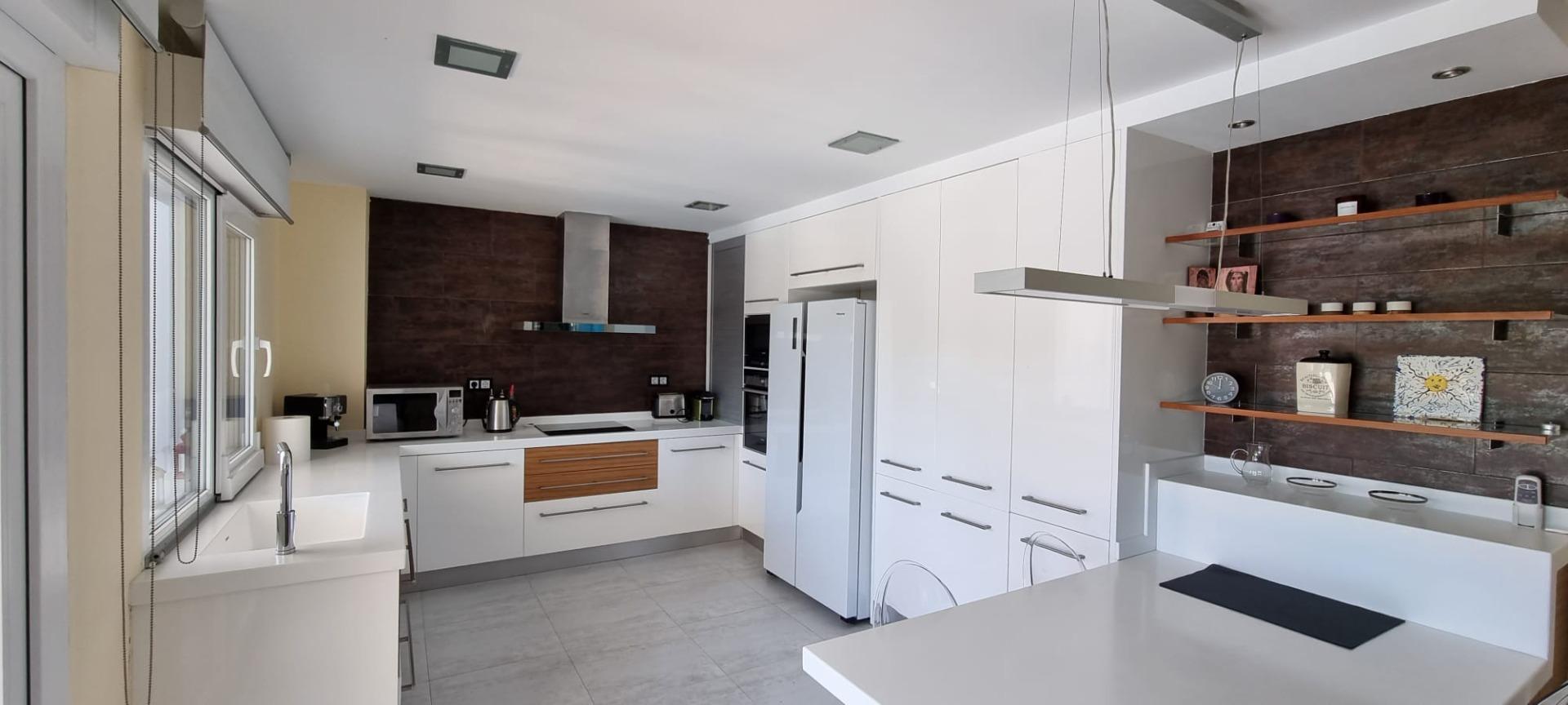 Bathroom in villa for sale in Altea